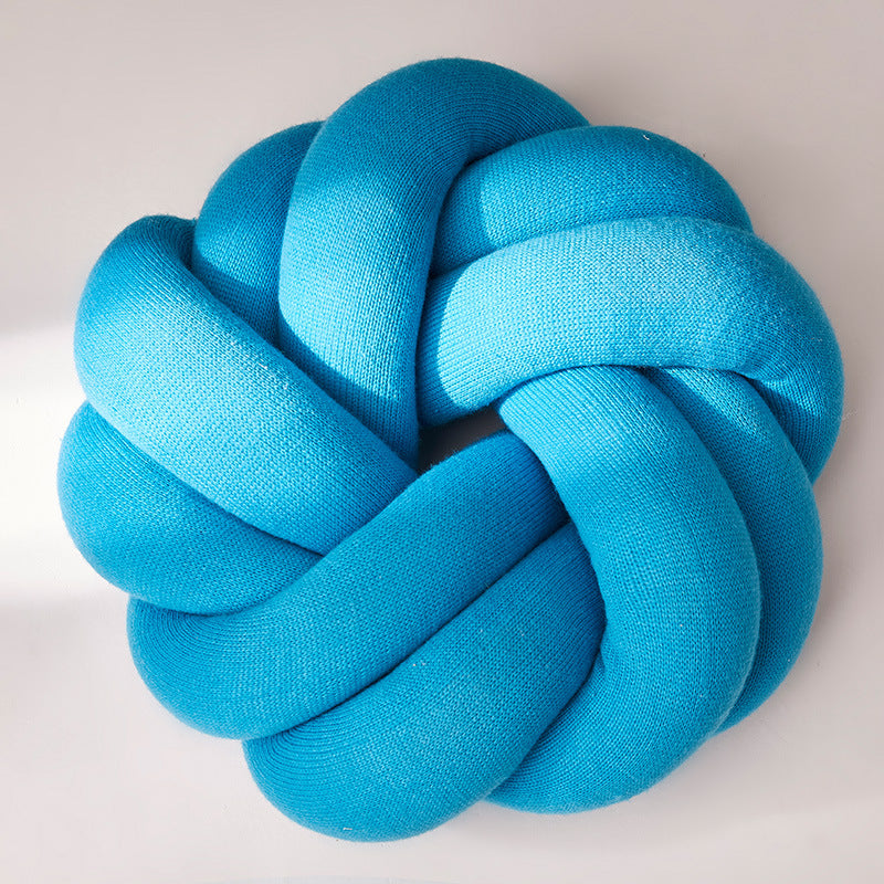 MOCHIKA Knot Nap Pillow