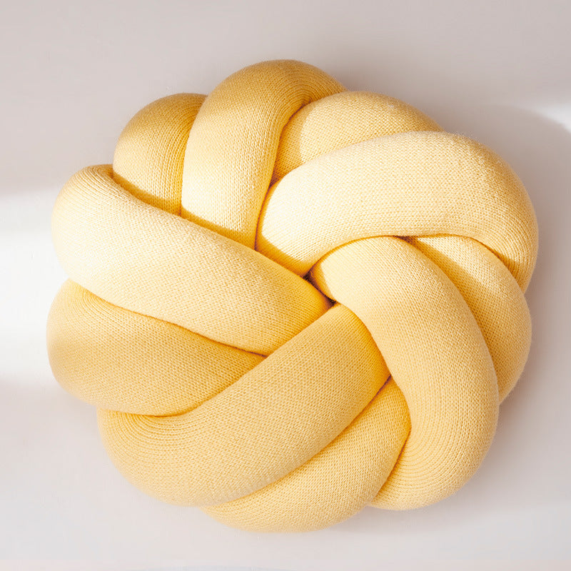 MOCHIKA Knot Nap Pillow